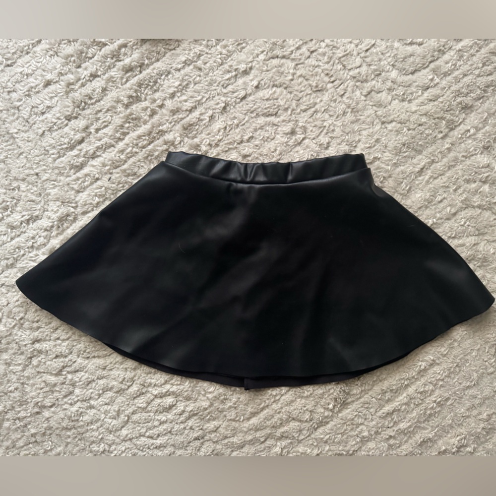 H&M Black Asymmetrical Skater Mini Skirt